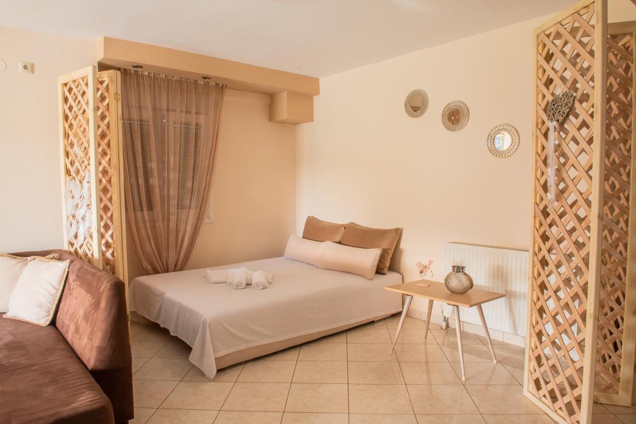 Néa Péramos Garden Suite מראה חיצוני תמונה
