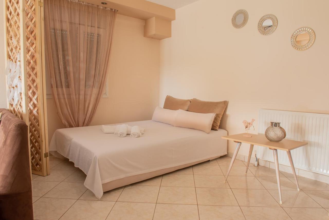 Néa Péramos Garden Suite מראה חיצוני תמונה
